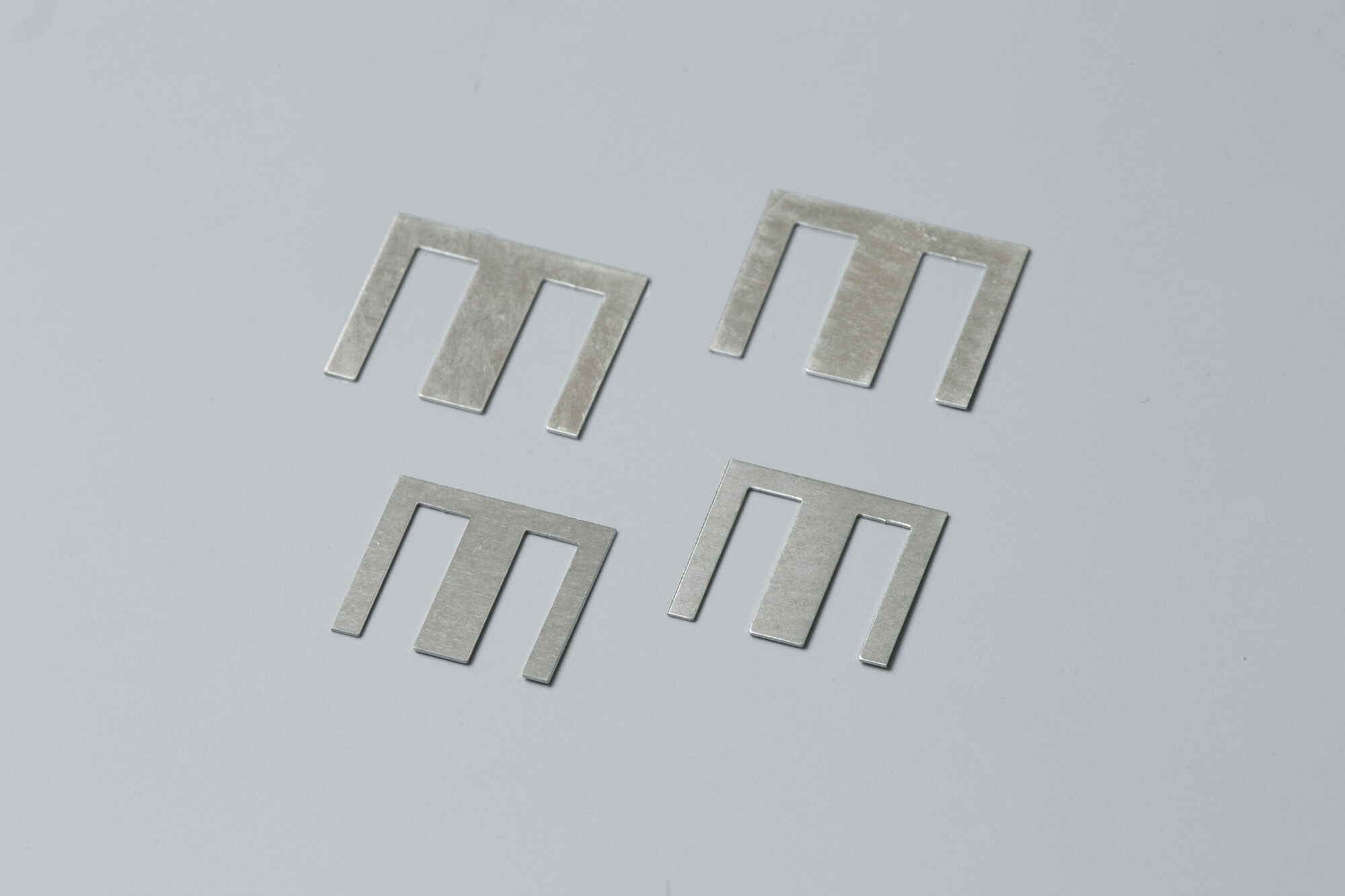 精密プレス加工品